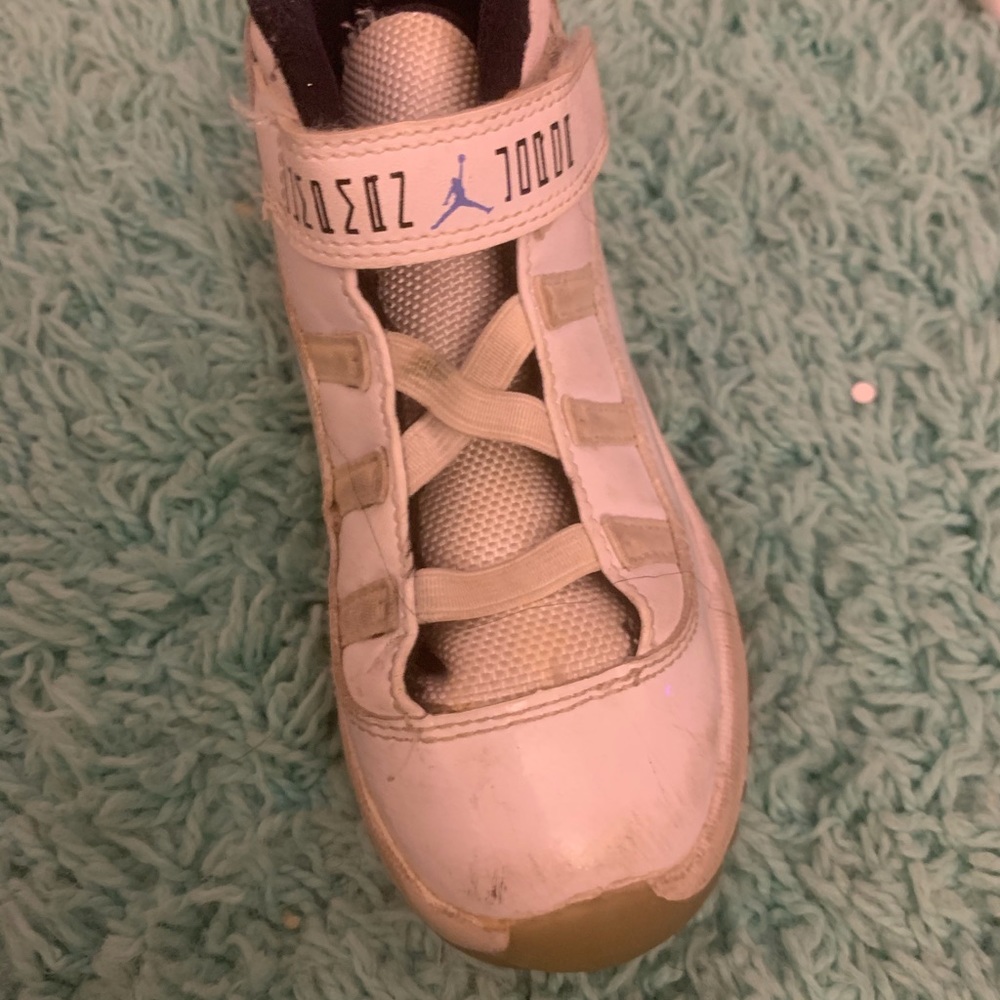 BABYS JORDANS SO CUTE